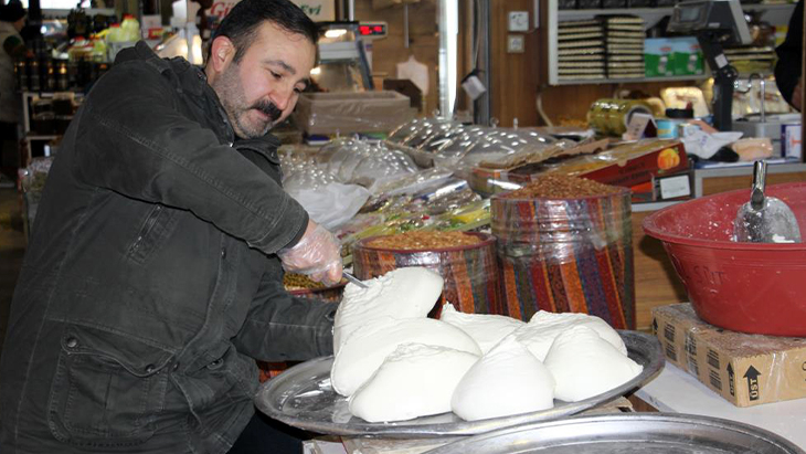 Tarihi Kapalı Çarşıda Ramazan hazırlığı