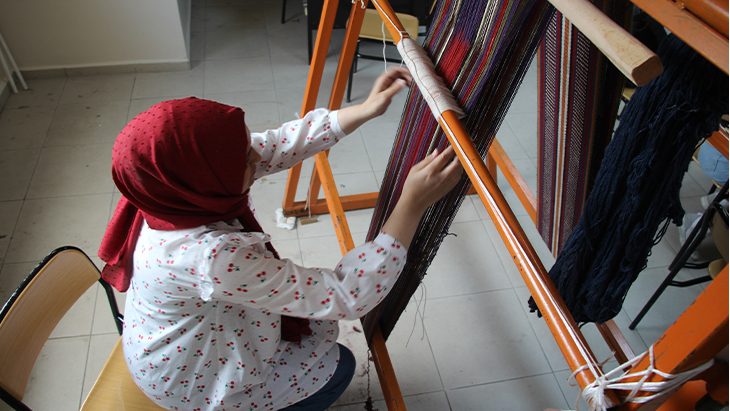 Kilim ve cicim dokuma kursu açıldı