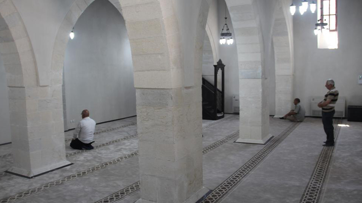 800 yıllık cami ibadete açıldı